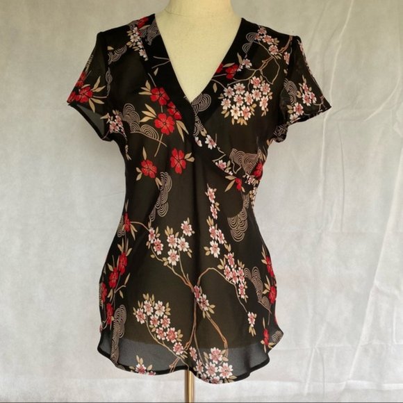 Suzannegrae Y2K Floral Bloe Size 6-8 V-neck - Picture 2 of 6